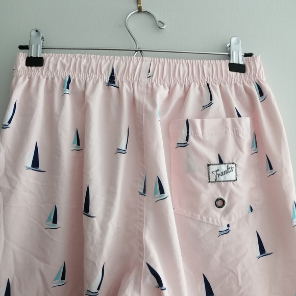 Frank's Sailboat Print Swim Trunks in Whitsunday Pink 6" Inseam Medium - Picture 7 of 15